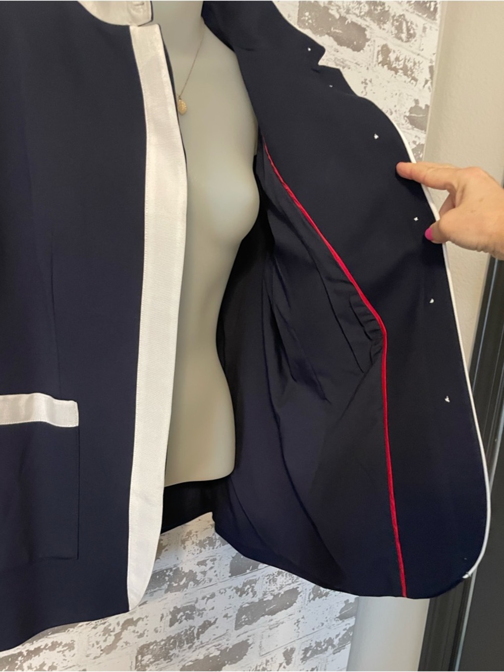 Tommy Hilfiger Navy Blazer Jacket Contrast Trim Classic Preppy Chic Size 16 - Picture 4 of 7